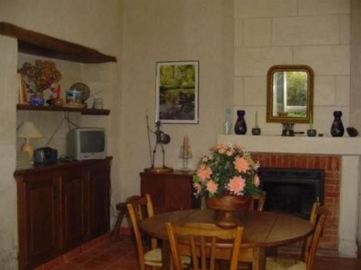 Maison Troglodytique Avec Wifi, Barbecue Et Cheminee - Fr-1-410-156 Aubigné-Racan 외부 사진
