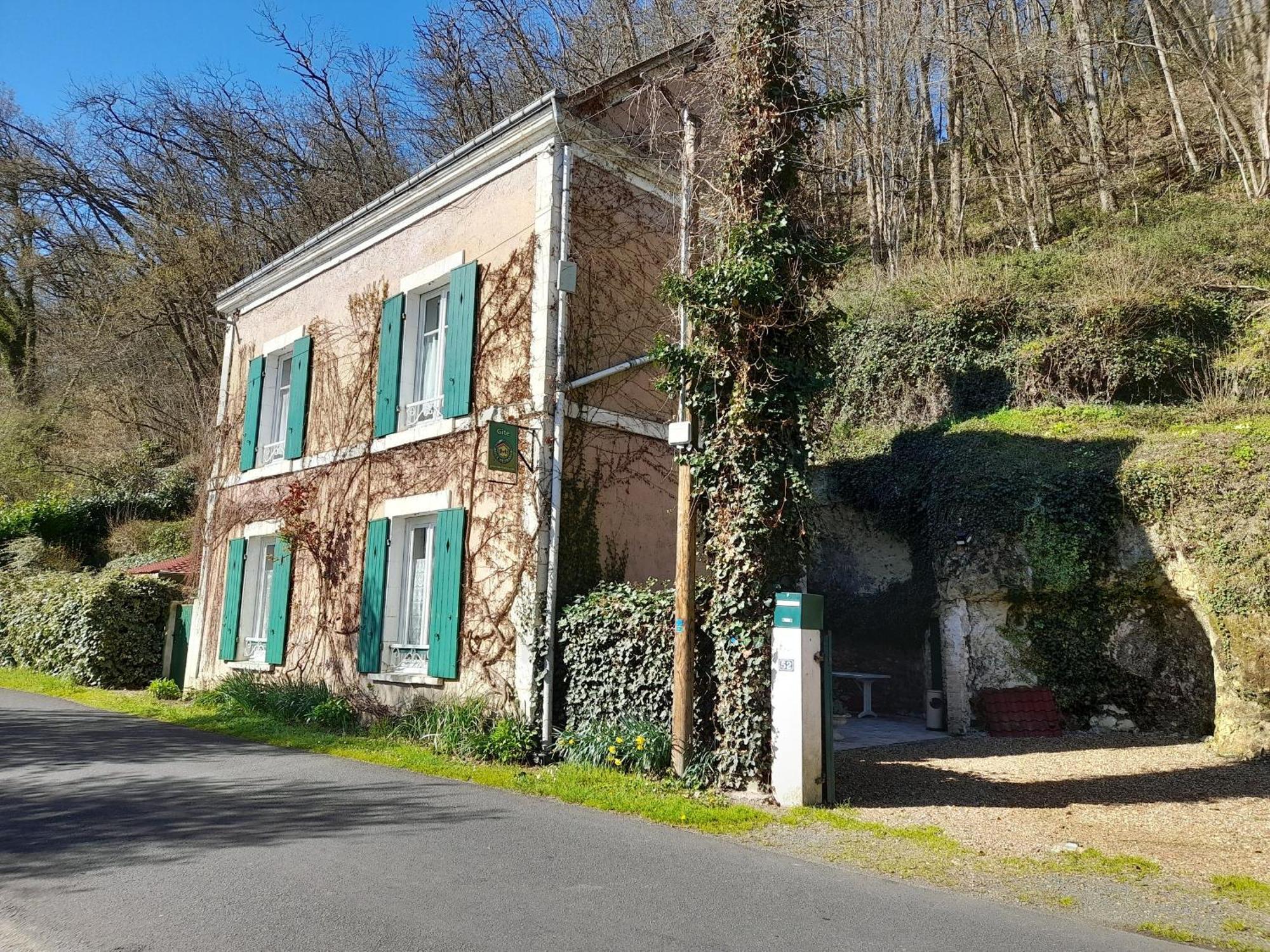 Maison Troglodytique Avec Wifi, Barbecue Et Cheminee - Fr-1-410-156 Aubigné-Racan 외부 사진